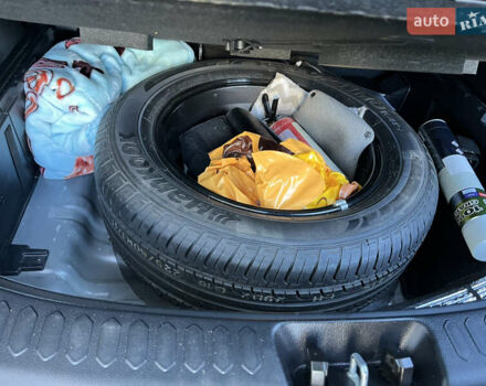 Серый Киа Sportage, объемом двигателя 2 л и пробегом 190 тыс. км за 15500 $, фото 19 на Automoto.ua