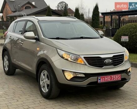 Серый Киа Sportage, объемом двигателя 1.6 л и пробегом 110 тыс. км за 11999 $, фото 2 на Automoto.ua