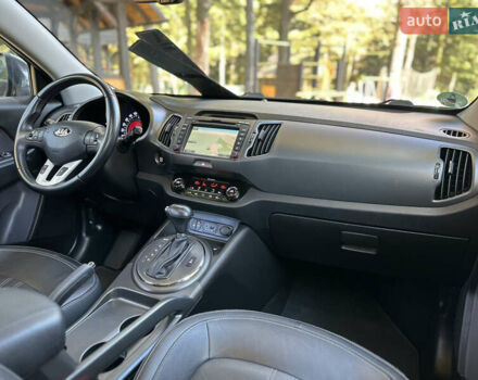 Серый Киа Sportage, объемом двигателя 2 л и пробегом 197 тыс. км за 14599 $, фото 161 на Automoto.ua