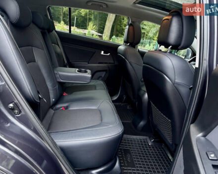 Серый Киа Sportage, объемом двигателя 2 л и пробегом 266 тыс. км за 15600 $, фото 59 на Automoto.ua
