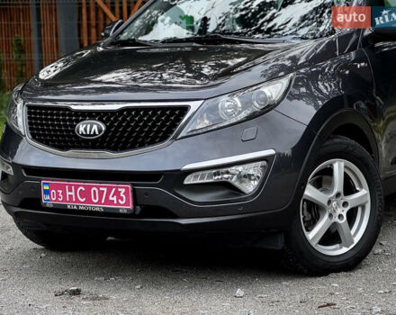 Серый Киа Sportage, объемом двигателя 2 л и пробегом 266 тыс. км за 15600 $, фото 3 на Automoto.ua
