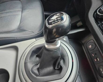 Серый Киа Sportage, объемом двигателя 1.6 л и пробегом 168 тыс. км за 12200 $, фото 13 на Automoto.ua