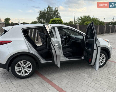 Серый Киа Sportage, объемом двигателя 2.4 л и пробегом 121 тыс. км за 13700 $, фото 21 на Automoto.ua