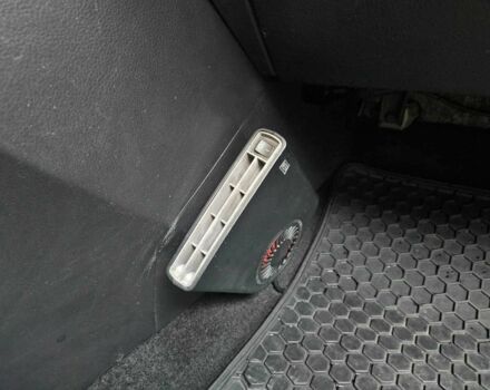 Серый Киа Sportage, объемом двигателя 1.6 л и пробегом 168 тыс. км за 12200 $, фото 12 на Automoto.ua