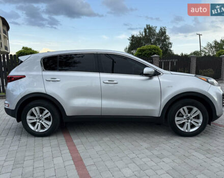 Серый Киа Sportage, объемом двигателя 2.4 л и пробегом 121 тыс. км за 13700 $, фото 5 на Automoto.ua