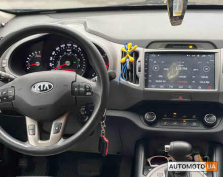 Сірий Кіа Sportage, об'ємом двигуна 2.4 л та пробігом 137 тис. км за 13600 $, фото 8 на Automoto.ua