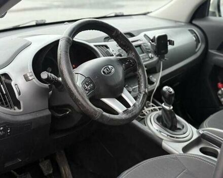Серый Киа Sportage, объемом двигателя 1.69 л и пробегом 120 тыс. км за 15500 $, фото 5 на Automoto.ua