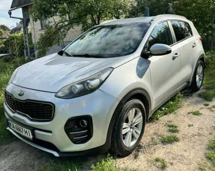Сірий Кіа Sportage, об'ємом двигуна 2 л та пробігом 219 тис. км за 16500 $, фото 1 на Automoto.ua