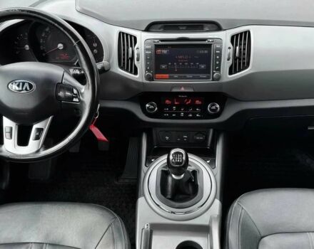 Серый Киа Sportage, объемом двигателя 1.7 л и пробегом 75 тыс. км за 5500 $, фото 12 на Automoto.ua