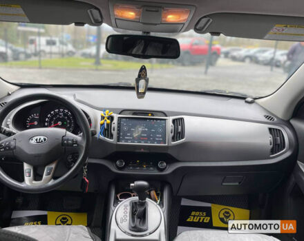 Сірий Кіа Sportage, об'ємом двигуна 2.4 л та пробігом 137 тис. км за 13600 $, фото 9 на Automoto.ua