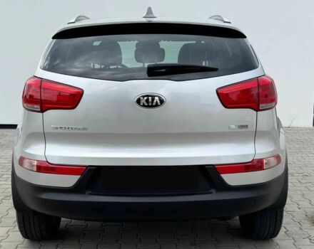 Серый Киа Sportage, объемом двигателя 1.7 л и пробегом 75 тыс. км за 5500 $, фото 4 на Automoto.ua