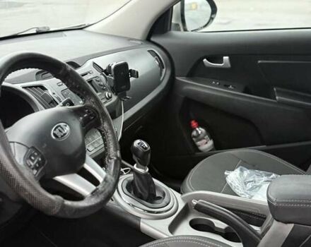 Серый Киа Sportage, объемом двигателя 1.69 л и пробегом 120 тыс. км за 15500 $, фото 8 на Automoto.ua
