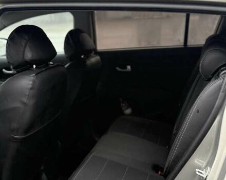 Серый Киа Sportage, объемом двигателя 1.69 л и пробегом 120 тыс. км за 15500 $, фото 6 на Automoto.ua