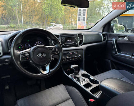 Серый Киа Sportage, объемом двигателя 2.4 л и пробегом 128 тыс. км за 13499 $, фото 8 на Automoto.ua