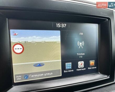 Серый Киа Sportage, объемом двигателя 2 л и пробегом 170 тыс. км за 18000 $, фото 19 на Automoto.ua