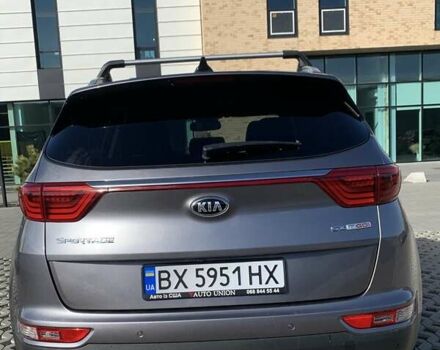Серый Киа Sportage, объемом двигателя 2 л и пробегом 155 тыс. км за 17400 $, фото 4 на Automoto.ua