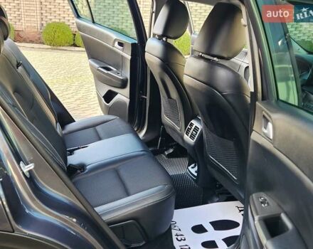 Серый Киа Sportage, объемом двигателя 2 л и пробегом 117 тыс. км за 17800 $, фото 43 на Automoto.ua