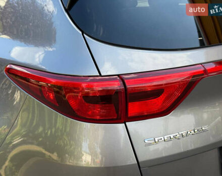 Серый Киа Sportage, объемом двигателя 2.4 л и пробегом 128 тыс. км за 13499 $, фото 23 на Automoto.ua