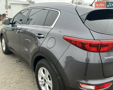 Сірий Кіа Sportage, об'ємом двигуна 1.7 л та пробігом 125 тис. км за 14750 $, фото 27 на Automoto.ua