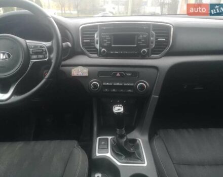 Сірий Кіа Sportage, об'ємом двигуна 1.69 л та пробігом 186 тис. км за 14700 $, фото 14 на Automoto.ua