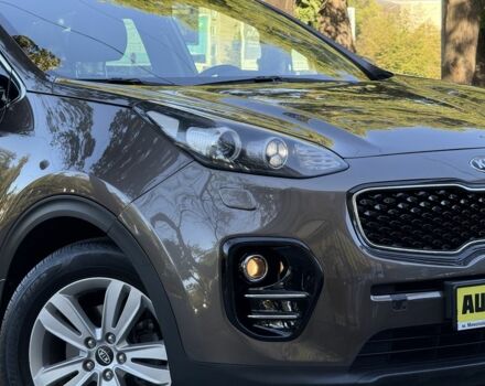 Серый Киа Sportage, объемом двигателя 1.6 л и пробегом 152 тыс. км за 16999 $, фото 7 на Automoto.ua
