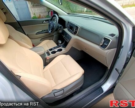 Сірий Кіа Sportage, об'ємом двигуна 2.4 л та пробігом 170 тис. км за 14500 $, фото 3 на Automoto.ua