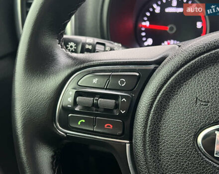 Сірий Кіа Sportage, об'ємом двигуна 1.7 л та пробігом 125 тис. км за 14750 $, фото 59 на Automoto.ua