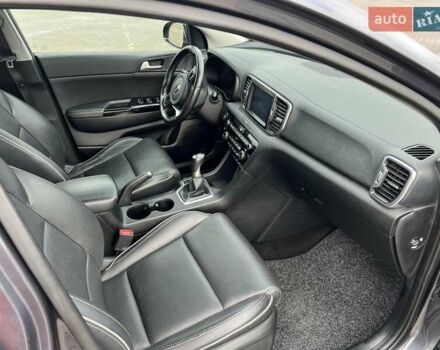 Серый Киа Sportage, объемом двигателя 1.7 л и пробегом 217 тыс. км за 15850 $, фото 48 на Automoto.ua