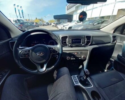 Сірий Кіа Sportage, об'ємом двигуна 1.69 л та пробігом 140 тис. км за 16500 $, фото 11 на Automoto.ua