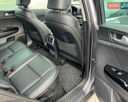 Серый Киа Sportage, объемом двигателя 1.7 л и пробегом 217 тыс. км за 15850 $, фото 50 на Automoto.ua