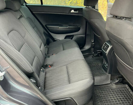 Серый Киа Sportage, объемом двигателя 2 л и пробегом 124 тыс. км за 17300 $, фото 27 на Automoto.ua
