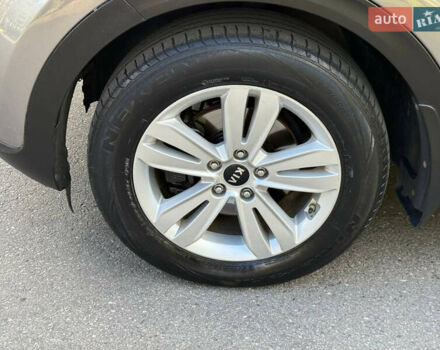 Серый Киа Sportage, объемом двигателя 2.4 л и пробегом 128 тыс. км за 13499 $, фото 17 на Automoto.ua