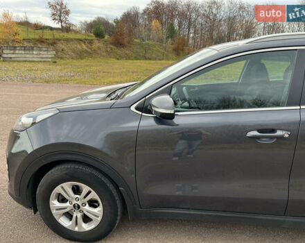 Серый Киа Sportage, объемом двигателя 2 л и пробегом 124 тыс. км за 17300 $, фото 4 на Automoto.ua
