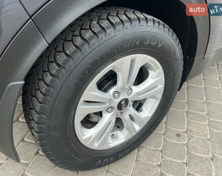 Сірий Кіа Sportage, об'ємом двигуна 1.7 л та пробігом 125 тис. км за 14750 $, фото 33 на Automoto.ua