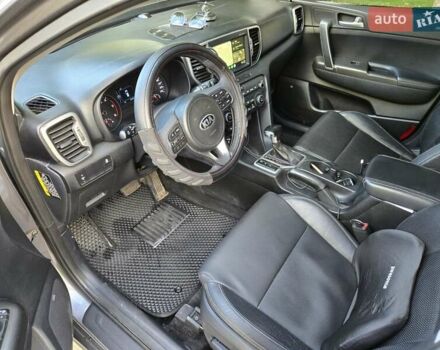 Серый Киа Sportage, объемом двигателя 1.69 л и пробегом 248 тыс. км за 15550 $, фото 1 на Automoto.ua