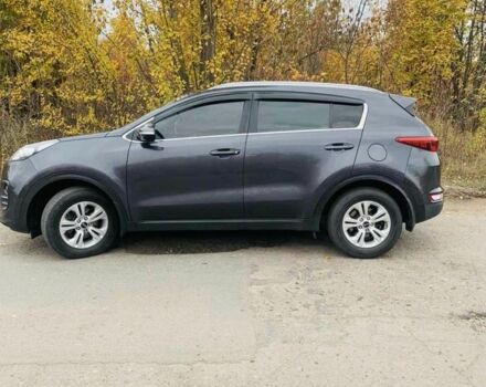 Серый Киа Sportage, объемом двигателя 1.7 л и пробегом 130 тыс. км за 16000 $, фото 4 на Automoto.ua
