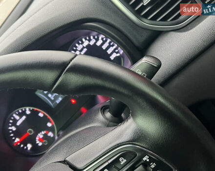 Сірий Кіа Sportage, об'ємом двигуна 1.7 л та пробігом 125 тис. км за 14750 $, фото 61 на Automoto.ua