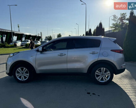 Серый Киа Sportage, объемом двигателя 2 л и пробегом 166 тыс. км за 17900 $, фото 5 на Automoto.ua