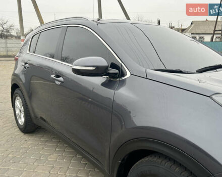 Сірий Кіа Sportage, об'ємом двигуна 1.7 л та пробігом 125 тис. км за 14750 $, фото 45 на Automoto.ua