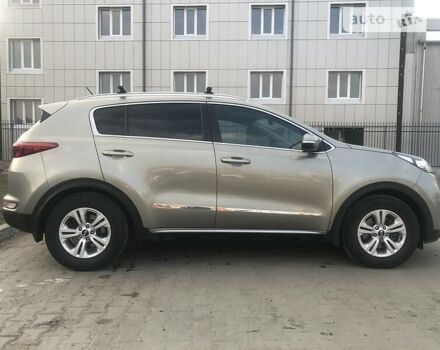 Сірий Кіа Sportage, об'ємом двигуна 2 л та пробігом 97 тис. км за 17500 $, фото 4 на Automoto.ua