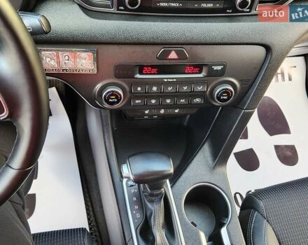 Серый Киа Sportage, объемом двигателя 2 л и пробегом 117 тыс. км за 17800 $, фото 30 на Automoto.ua