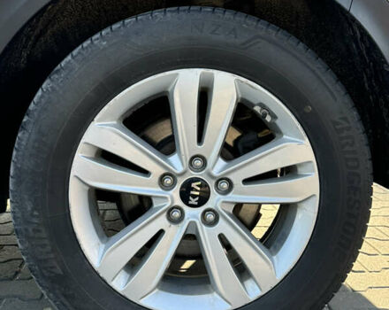 Серый Киа Sportage, объемом двигателя 2 л и пробегом 166 тыс. км за 17900 $, фото 17 на Automoto.ua