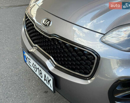 Серый Киа Sportage, объемом двигателя 2.4 л и пробегом 128 тыс. км за 13499 $, фото 18 на Automoto.ua