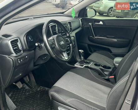 Сірий Кіа Sportage, об'ємом двигуна 1.7 л та пробігом 125 тис. км за 14750 $, фото 48 на Automoto.ua