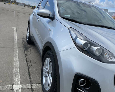 Серый Киа Sportage, объемом двигателя 2 л и пробегом 77 тыс. км за 18000 $, фото 9 на Automoto.ua