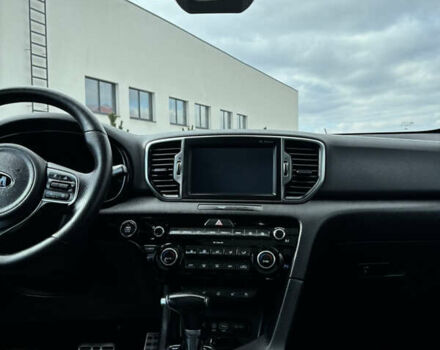 Серый Киа Sportage, объемом двигателя 2 л и пробегом 243 тыс. км за 22000 $, фото 10 на Automoto.ua
