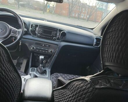 Серый Киа Sportage, объемом двигателя 1.7 л и пробегом 158 тыс. км за 14999 $, фото 4 на Automoto.ua