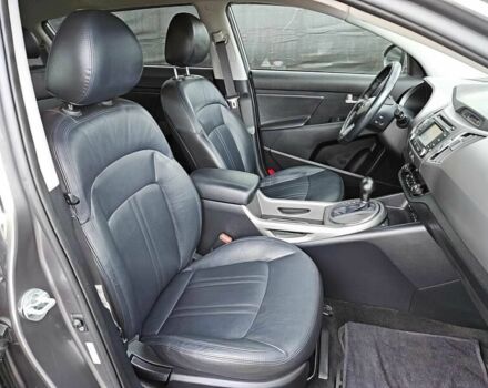 Сірий Кіа Sportage, об'ємом двигуна 2.4 л та пробігом 76 тис. км за 5000 $, фото 6 на Automoto.ua