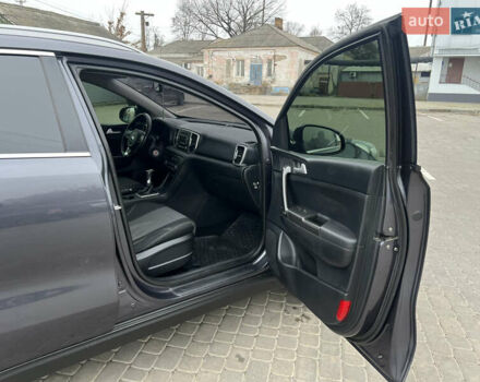 Сірий Кіа Sportage, об'ємом двигуна 1.7 л та пробігом 125 тис. км за 14750 $, фото 75 на Automoto.ua