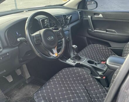 Серый Киа Sportage, объемом двигателя 1.7 л и пробегом 158 тыс. км за 14999 $, фото 5 на Automoto.ua